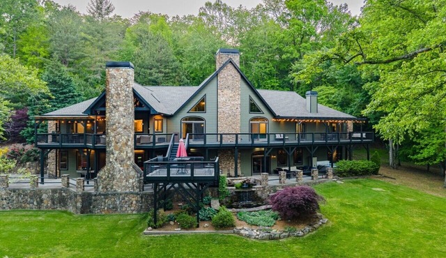 Toccoa Lodge Toccoa River Frontage 10000 sqft