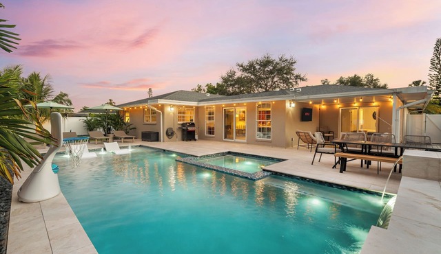TropiCool Retreat | Private Pool + Hot Tub + More!