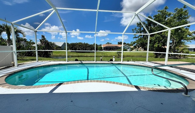 Vacation in Paradise on the Canal w/Heated Pool, minutes to Beach, Dog Friendly!