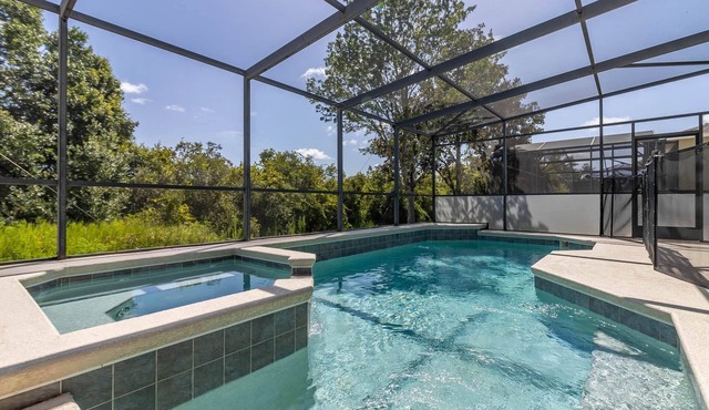 Valhalla Shire-Beautiful 5 bed private villa close to ChampionsGate and Disney!