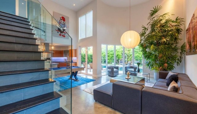 Villa II Palazzo by Glam Homes