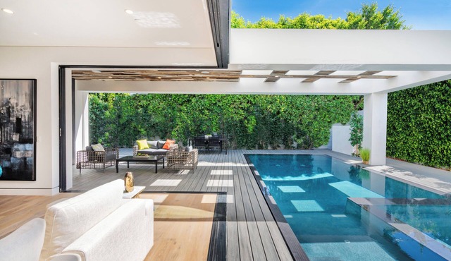 Villa Jules By LuxJB 🏆 9 Beds 14 Guest 🏆 Family Friendly