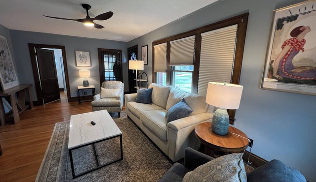 Warm, charming 3BR house w fenced yard in quiet neighborhood close to everything
