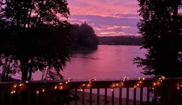 Waterfront Fam-Friendly Lakehouse w/Outdoor Sauna