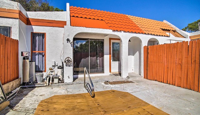 Waterfront Lauderhill Villa - Remote Escape!