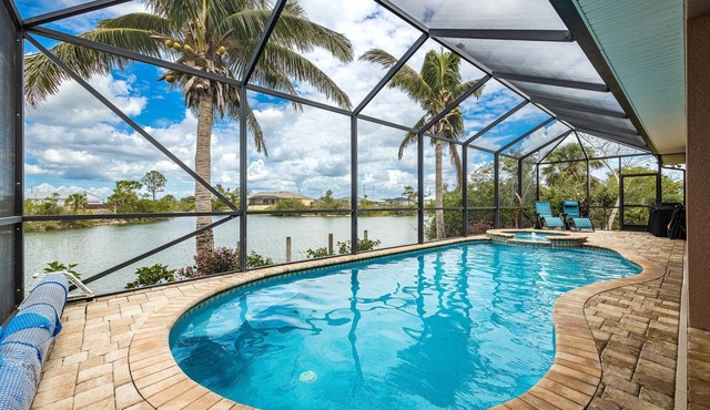 Where waters intersect and Dreams unwind! Kayak, Bikes, Heated Pool & Spa - Villa Cayman - Roelens