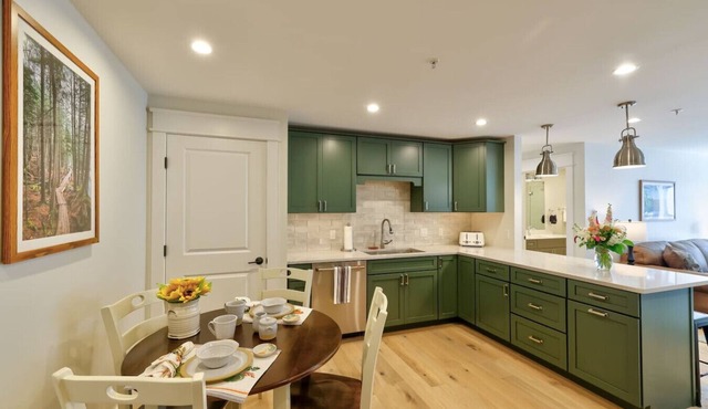 Worcester Suite at 109 Main