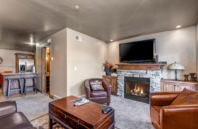 Efficient Getaway Near the Slopes & Town W/ Shared Hot Tub, Free WiFi & More