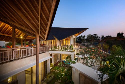 Jimbaran Villa | Adinda Balangan Beach Villa