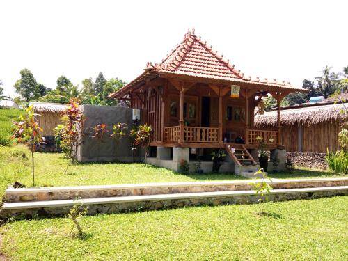 Photo of Buildings in Sukasada