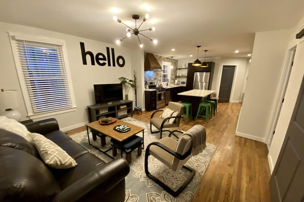 Photo of Livingroom in Binghamton