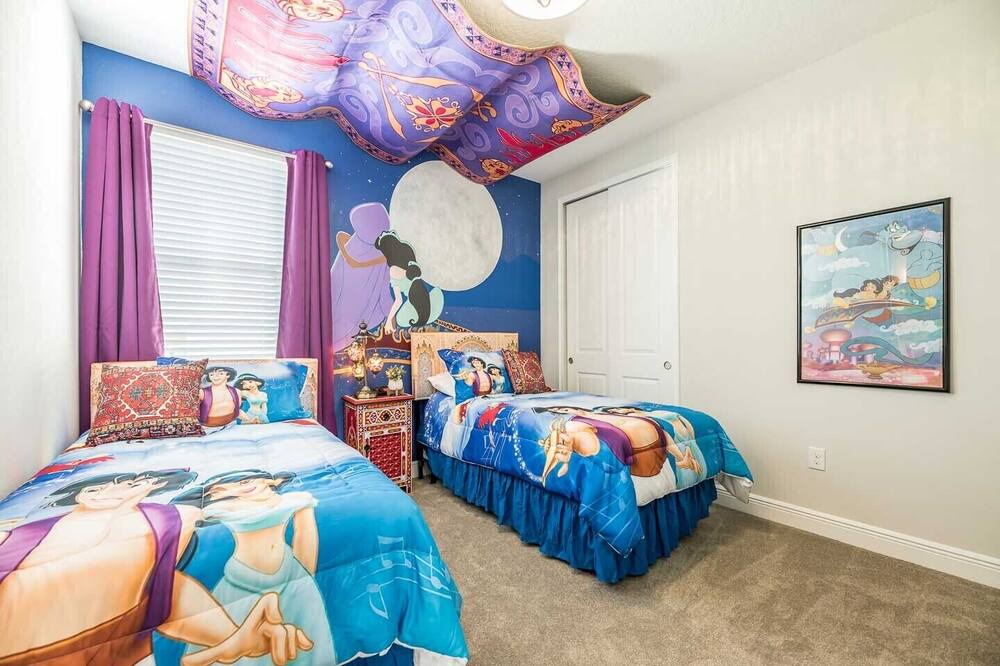 Photo of Bedroom in Bay Lake