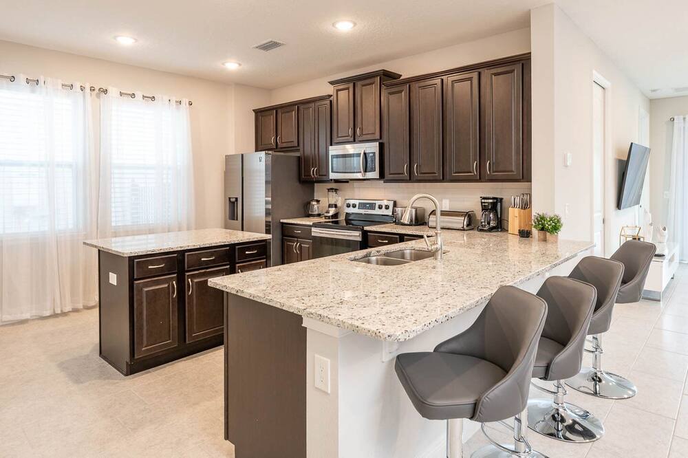 Photo of Bedroom in Bay Lake