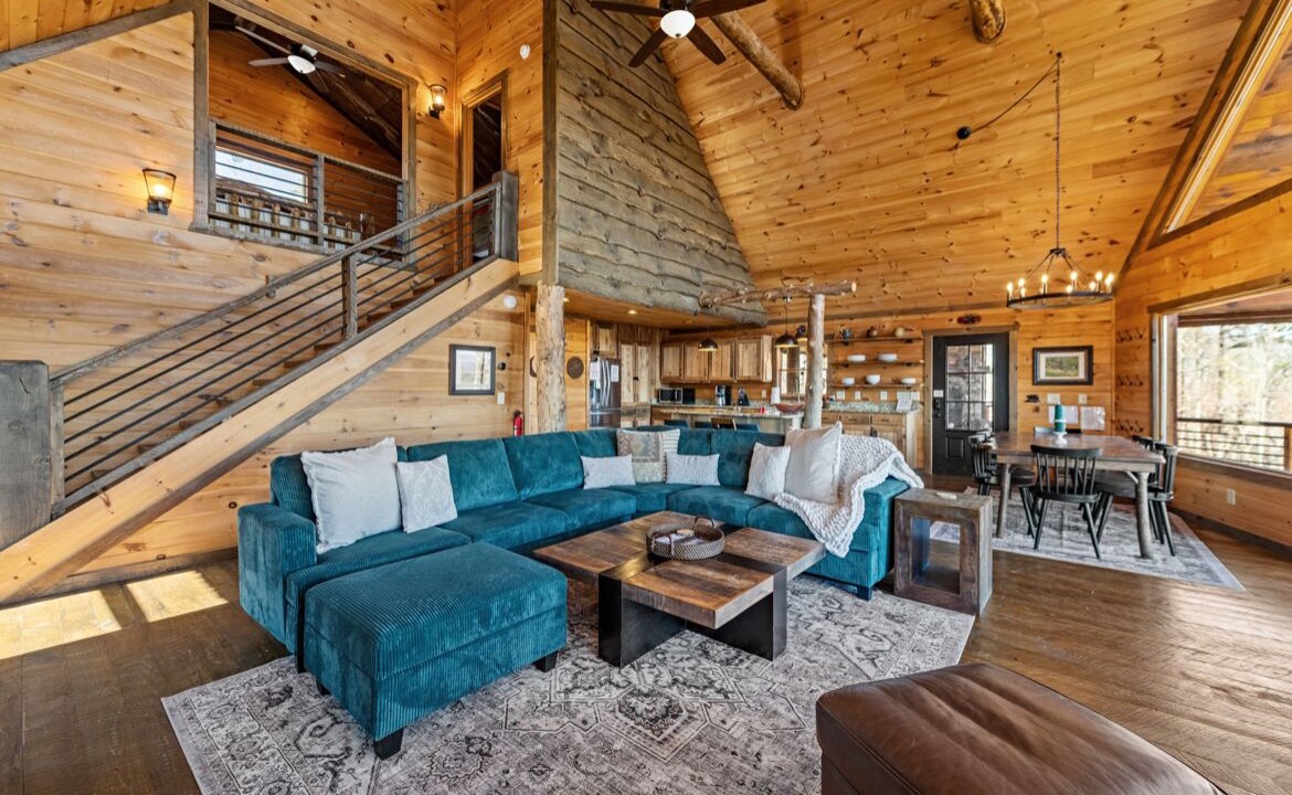 Photo of Livingroom in Blue Ridge
