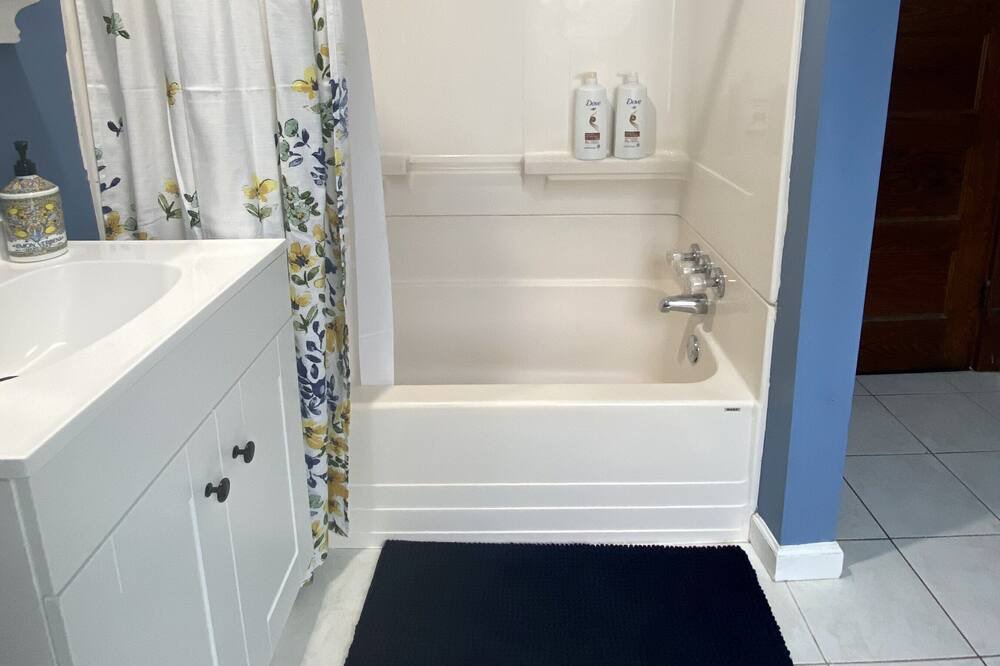 Photo of Bathroom in Geneva