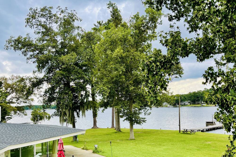Photo of Outdoor in Summerton