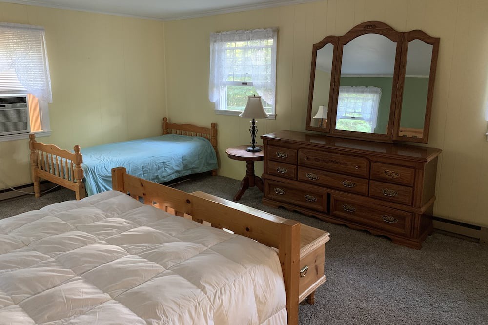 Photo of Bedroom in Diamond Point