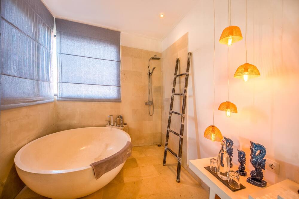 Photo of Bathroom in Pecatu