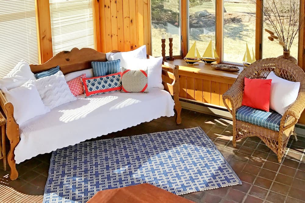 Photo of Bedroom in Moriah Center