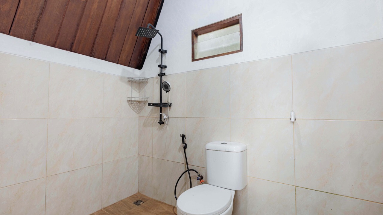 Photo of Bathroom in Dieng Kulon