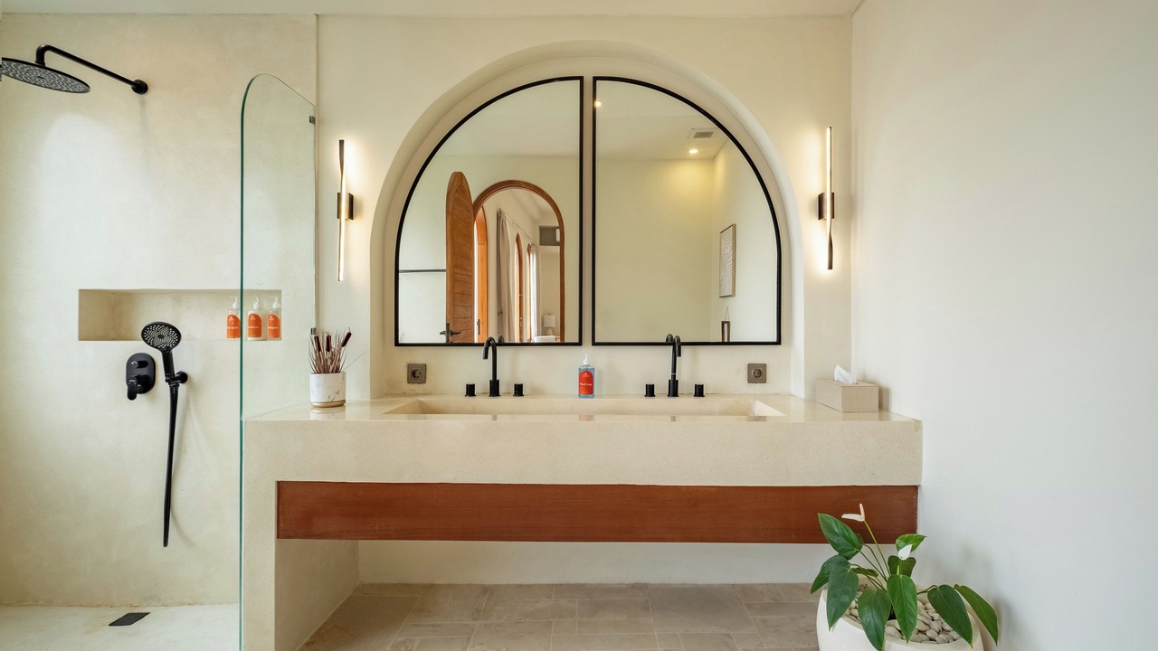 Photo of Bathroom in Batu Bolong