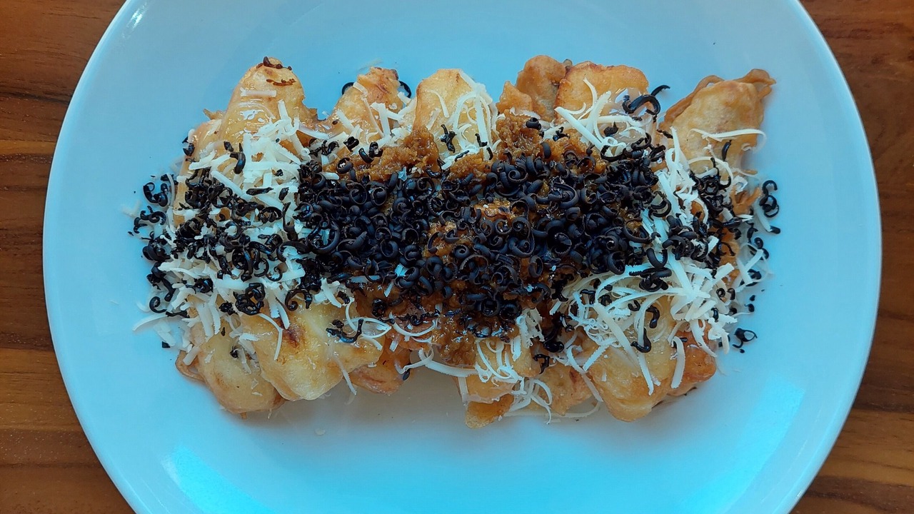 Photo of Others in Botoemadeg