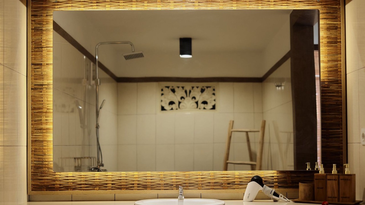 Photo of Bathroom in Singakerta