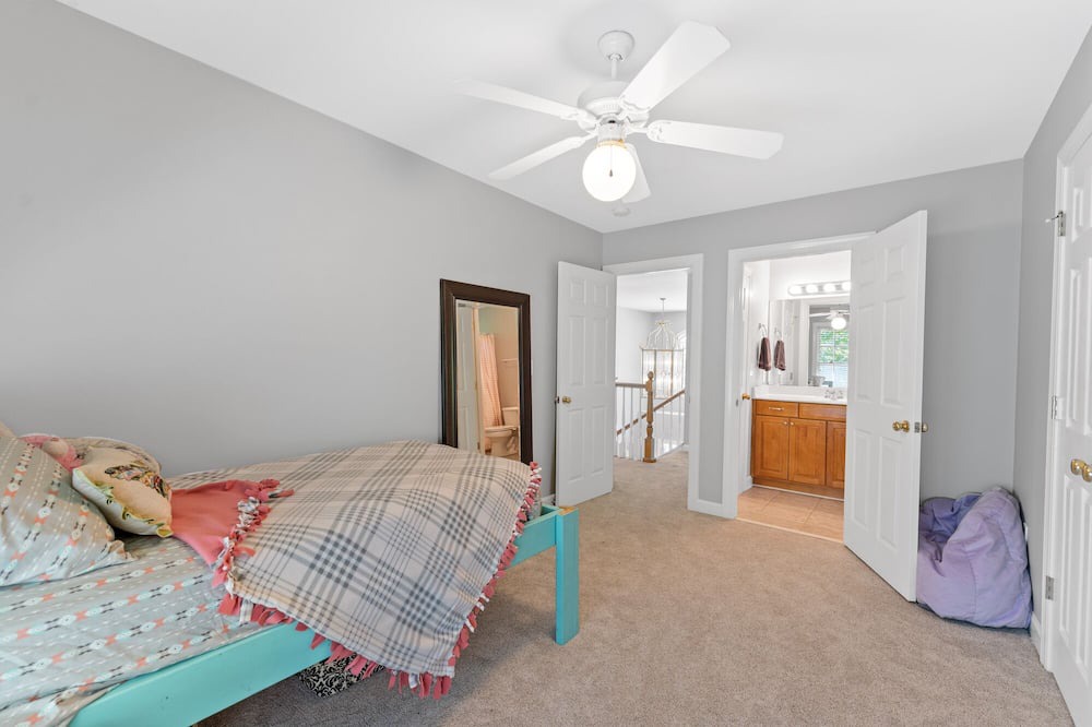 Photo of Bedroom in Conestee