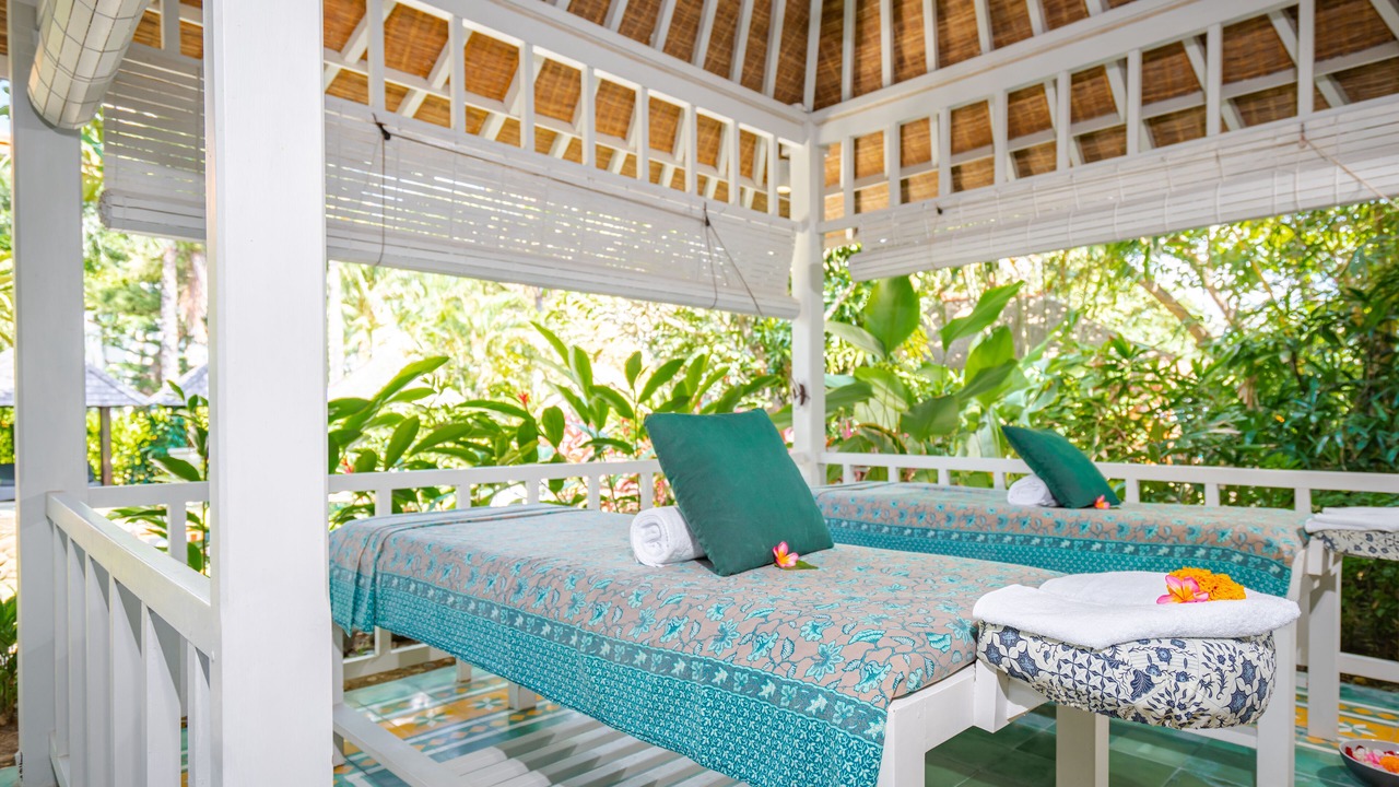 Photo of Bedroom in Kartika Plaza