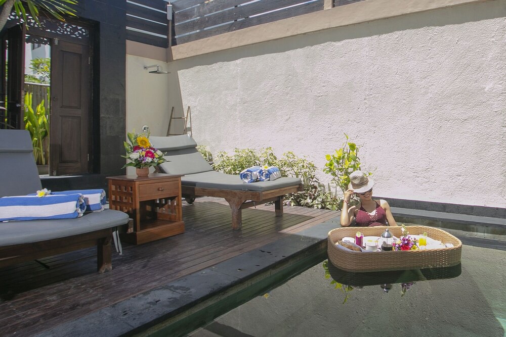 Photo of Patio Balcony in Dewi Sri