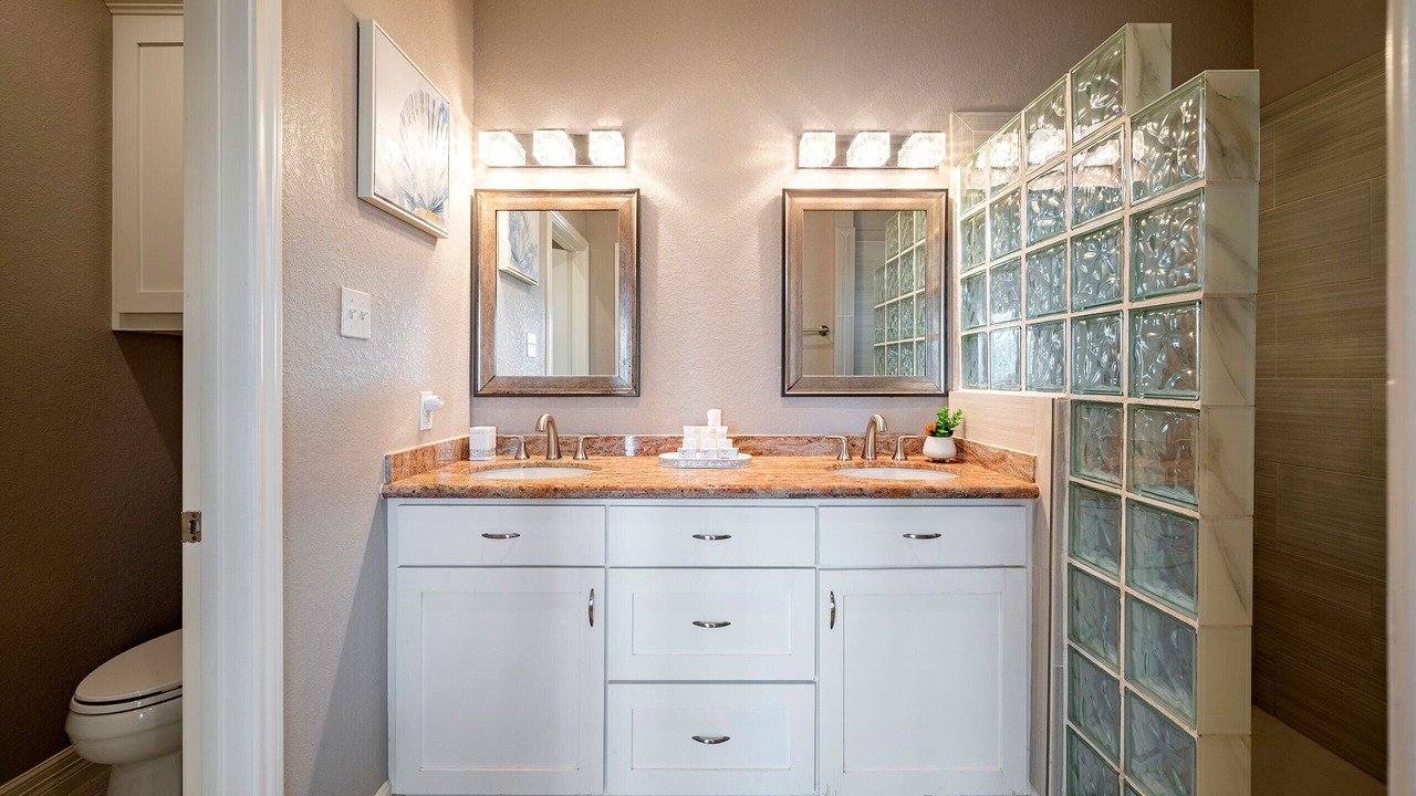 Photo of Bathroom in San Leon