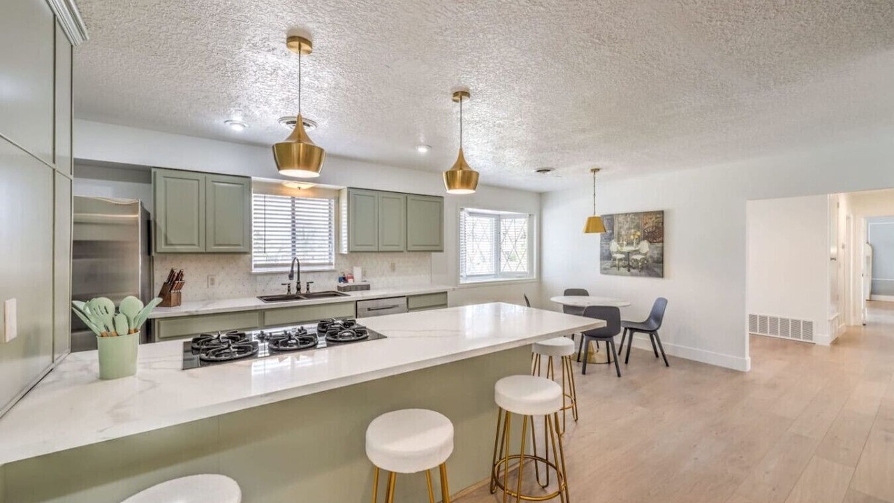 Photo of Kitchen in Royal Crest Rancheros