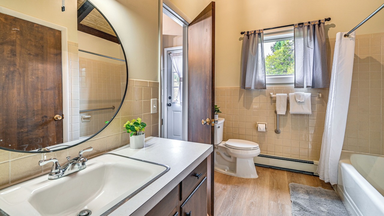 Photo of Bathroom in Essex County
