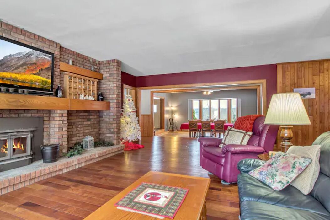 Photo of Livingroom in West Valley