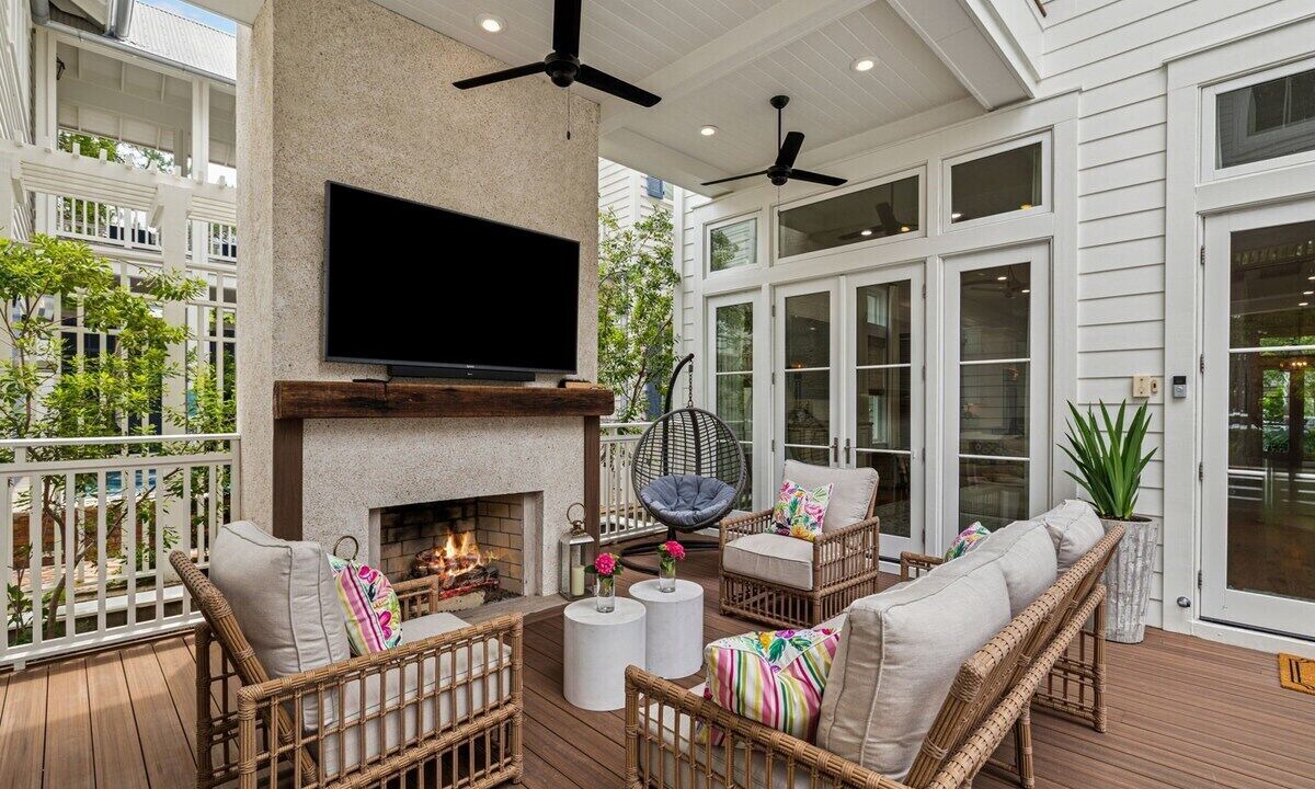 Photo of Patio Balcony in Watercolor