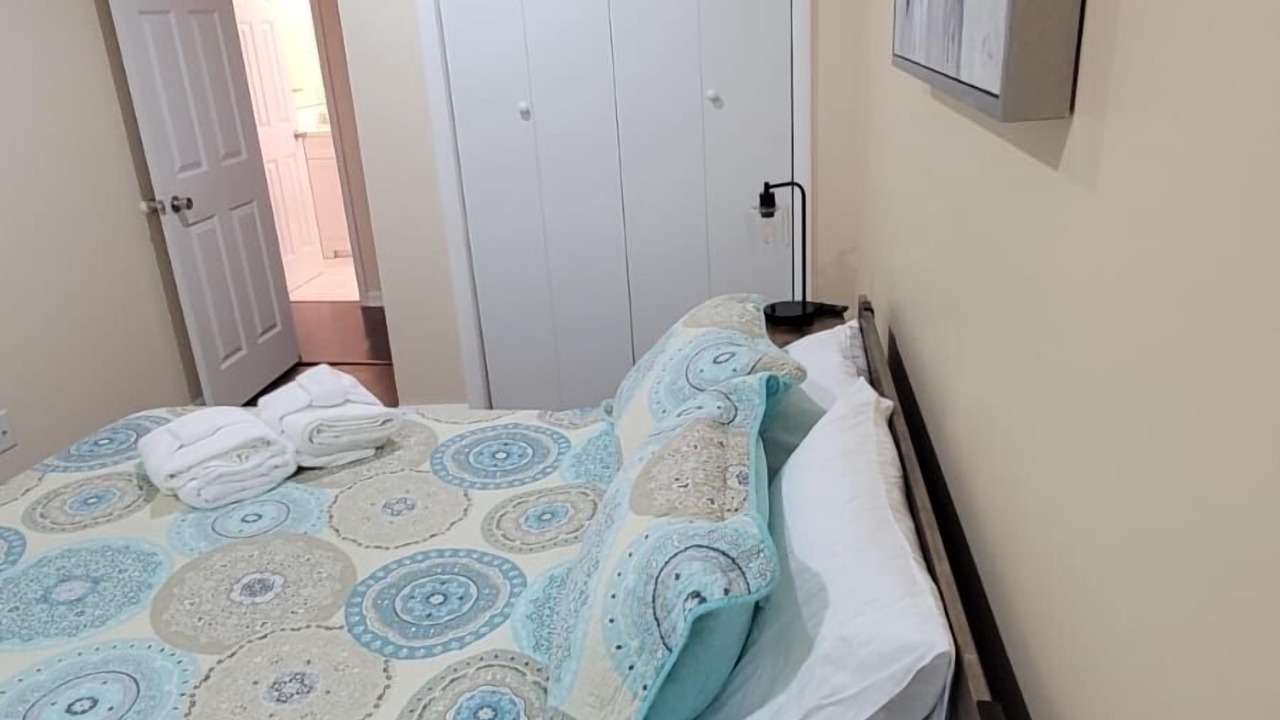 Photo of Bedroom in Palmetto Dunes