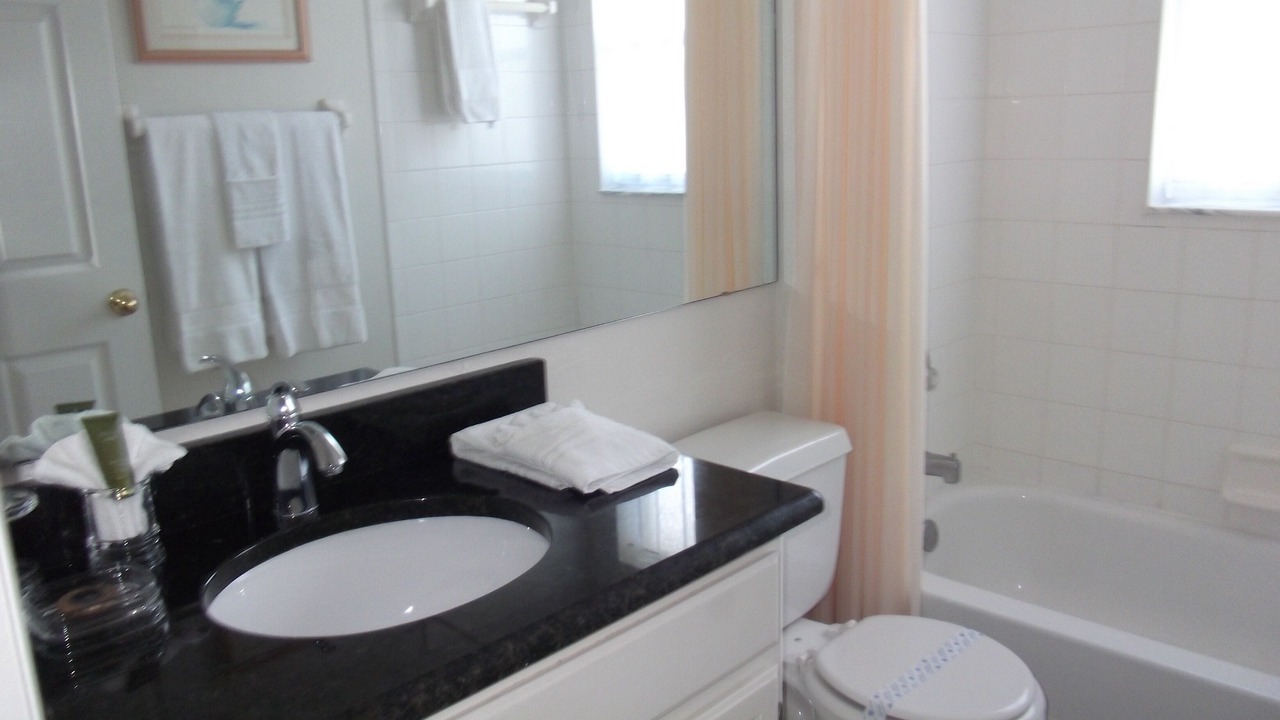 Photo of Bathroom in Sunridge Woods