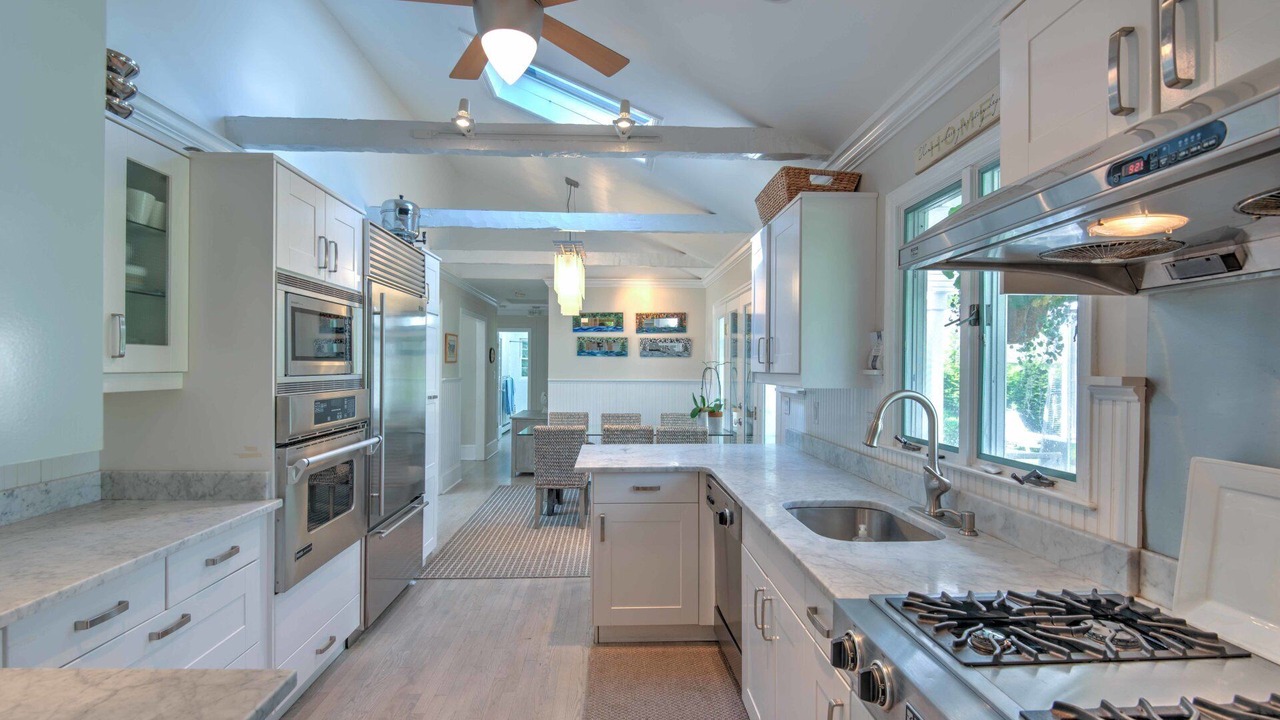 Photo of Kitchen in Village of Southampton
