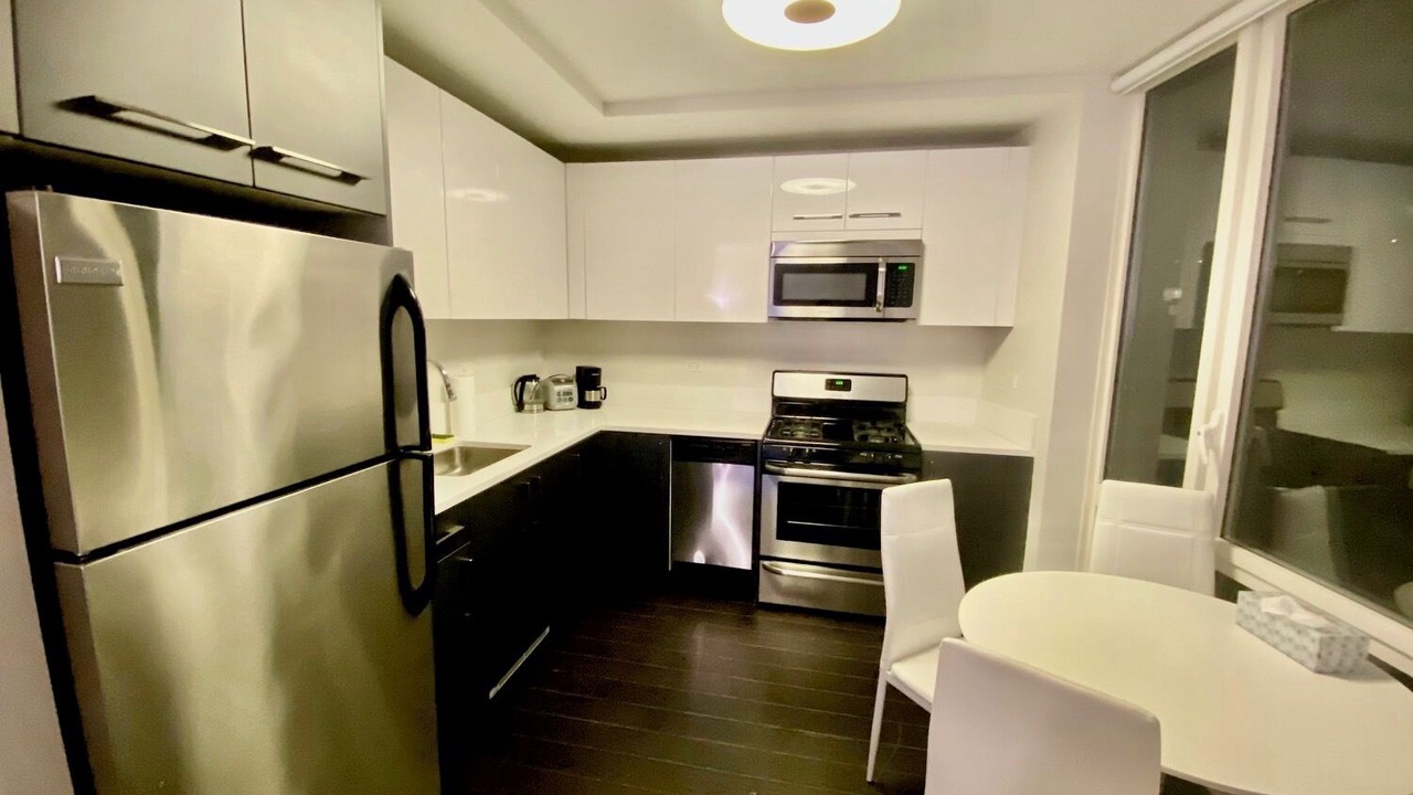 Photo of Kitchen in Tudor City