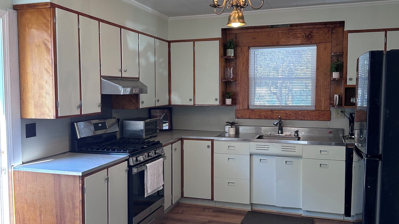 Photo of Kitchen in Lyndon Center
