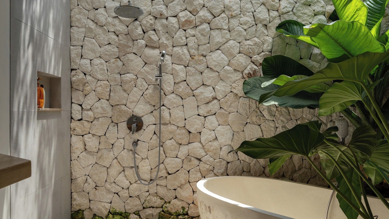 Photo of Bathroom in Padangsambian Klod