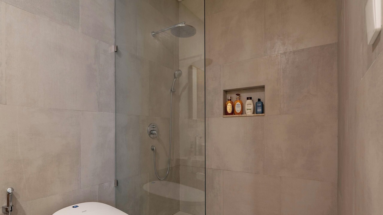 Photo of Bathroom in Padangsambian Klod