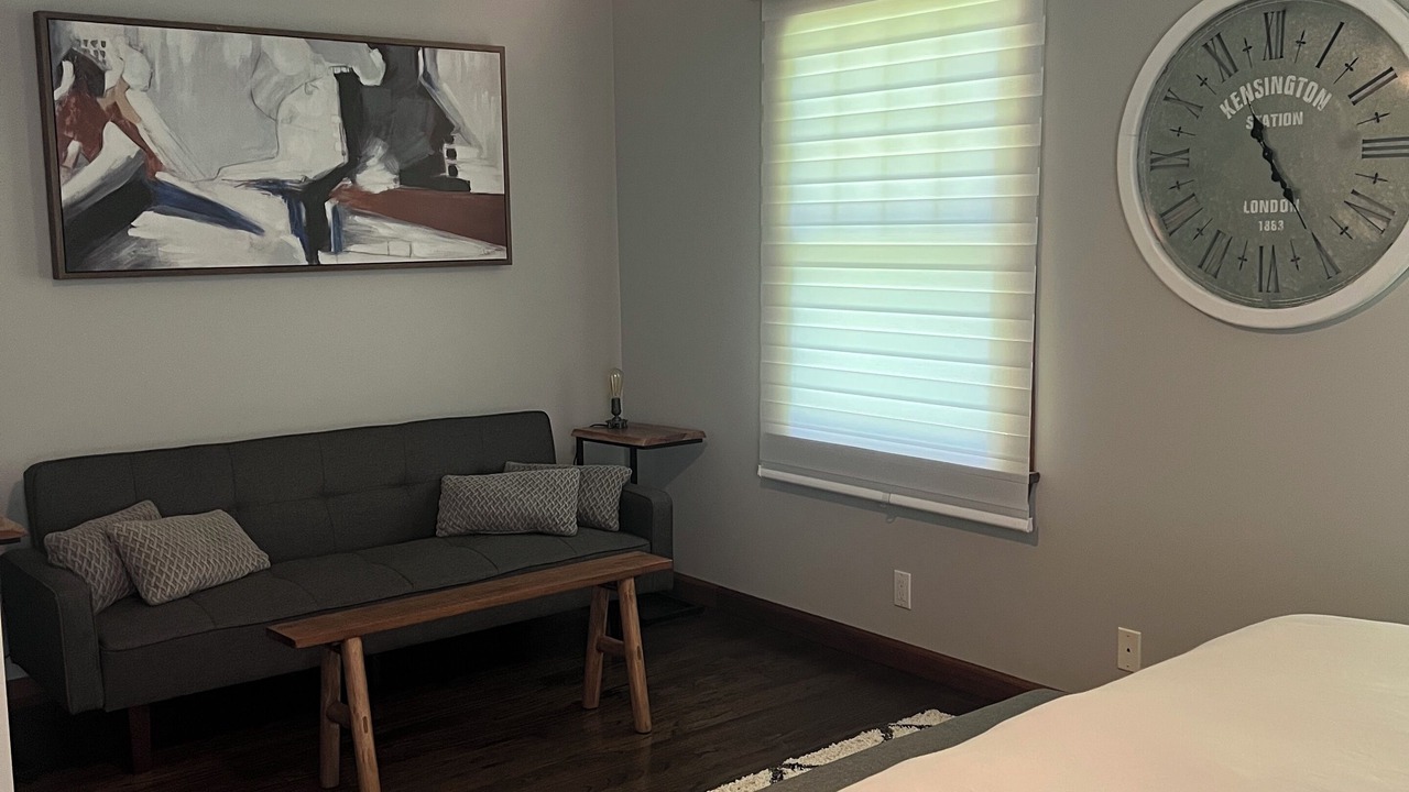Photo of Livingroom in Amagansett North