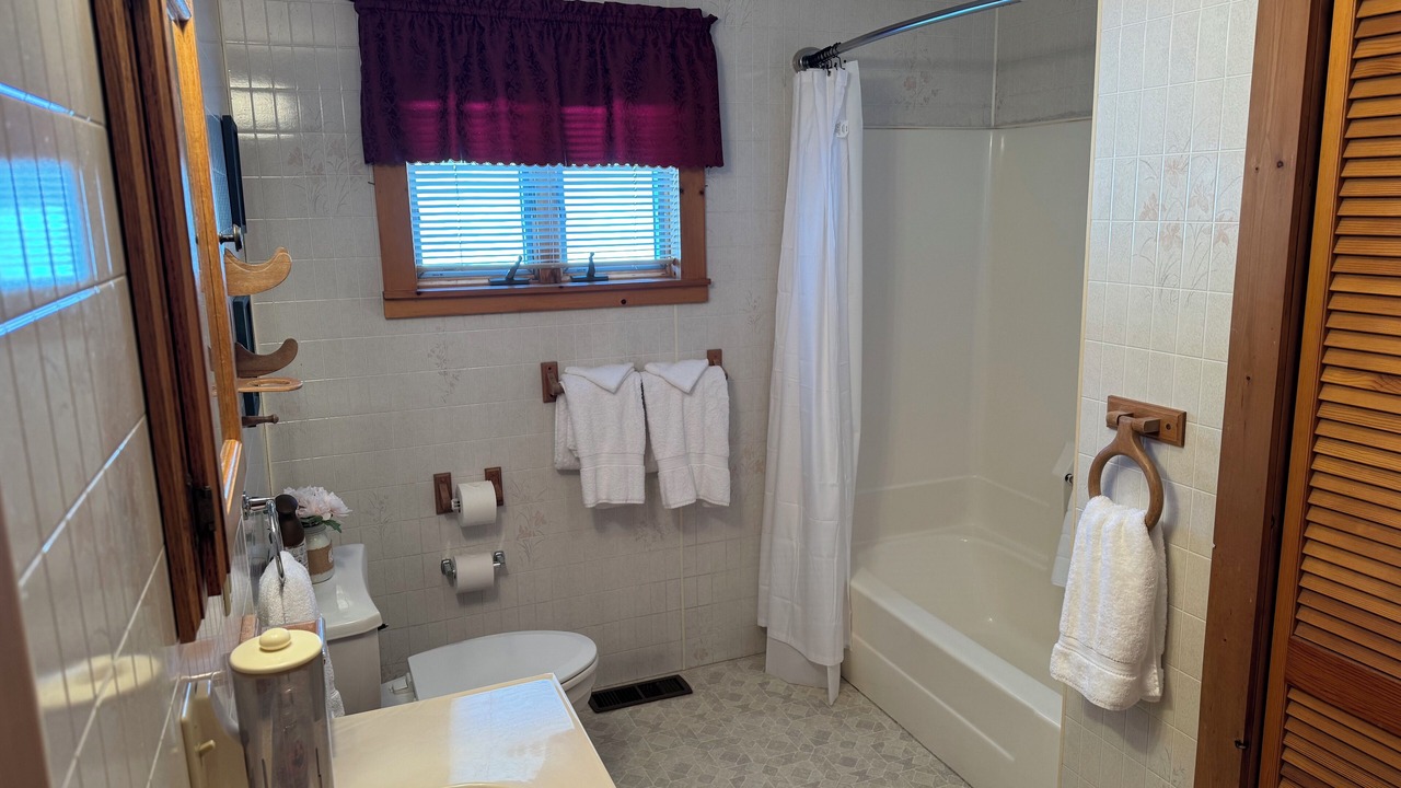 Photo of Bathroom in Brownington