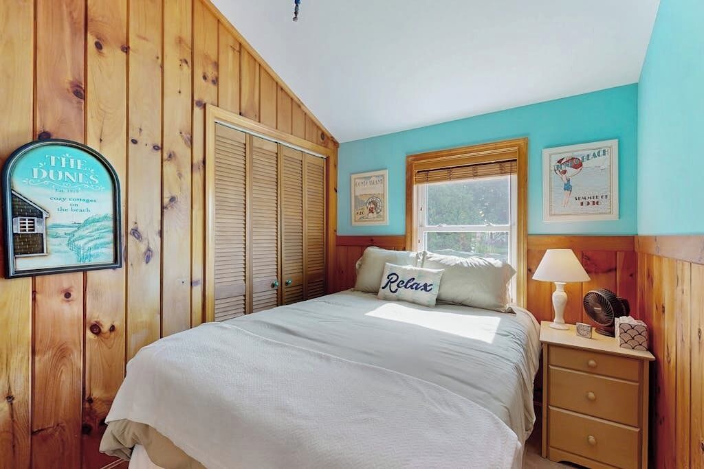 Photo of Bedroom in Malletts Bay