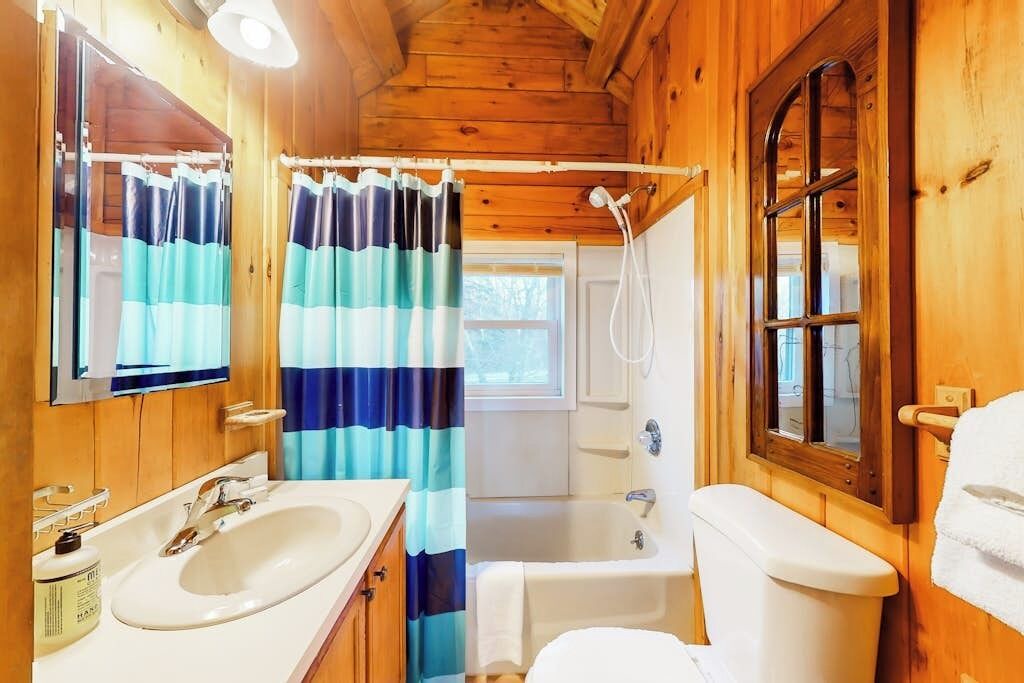 Photo of Bathroom in Neshobe Beach