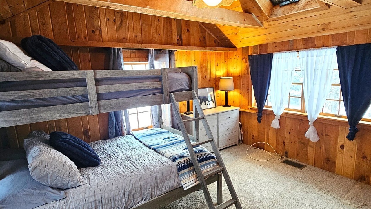 Photo of Bedroom in Brant Lake