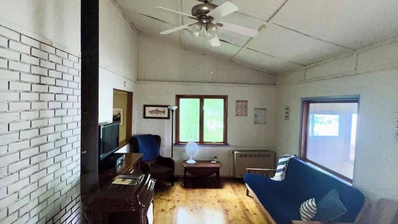 Photo of Livingroom in Wolcott