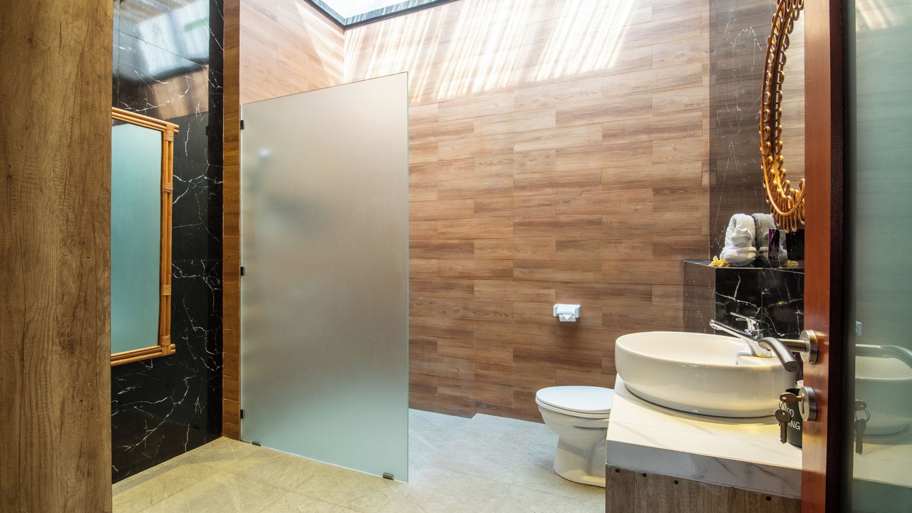 Photo of Bathroom in Munggu