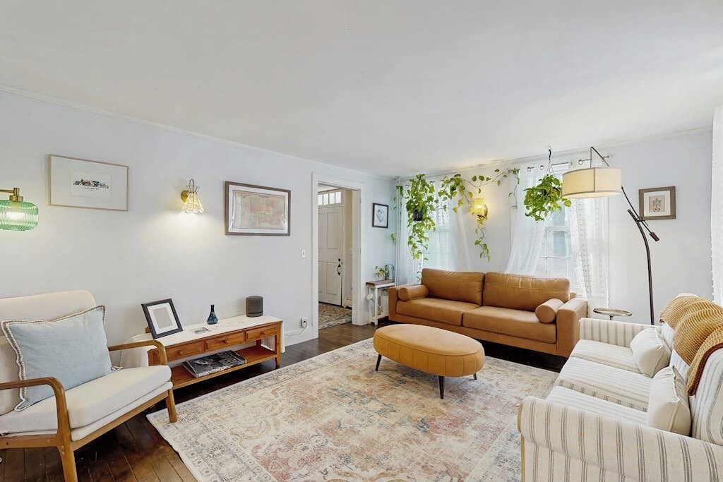 Photo of Livingroom in Waterbury